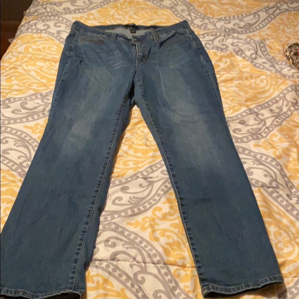 Women’s jeans